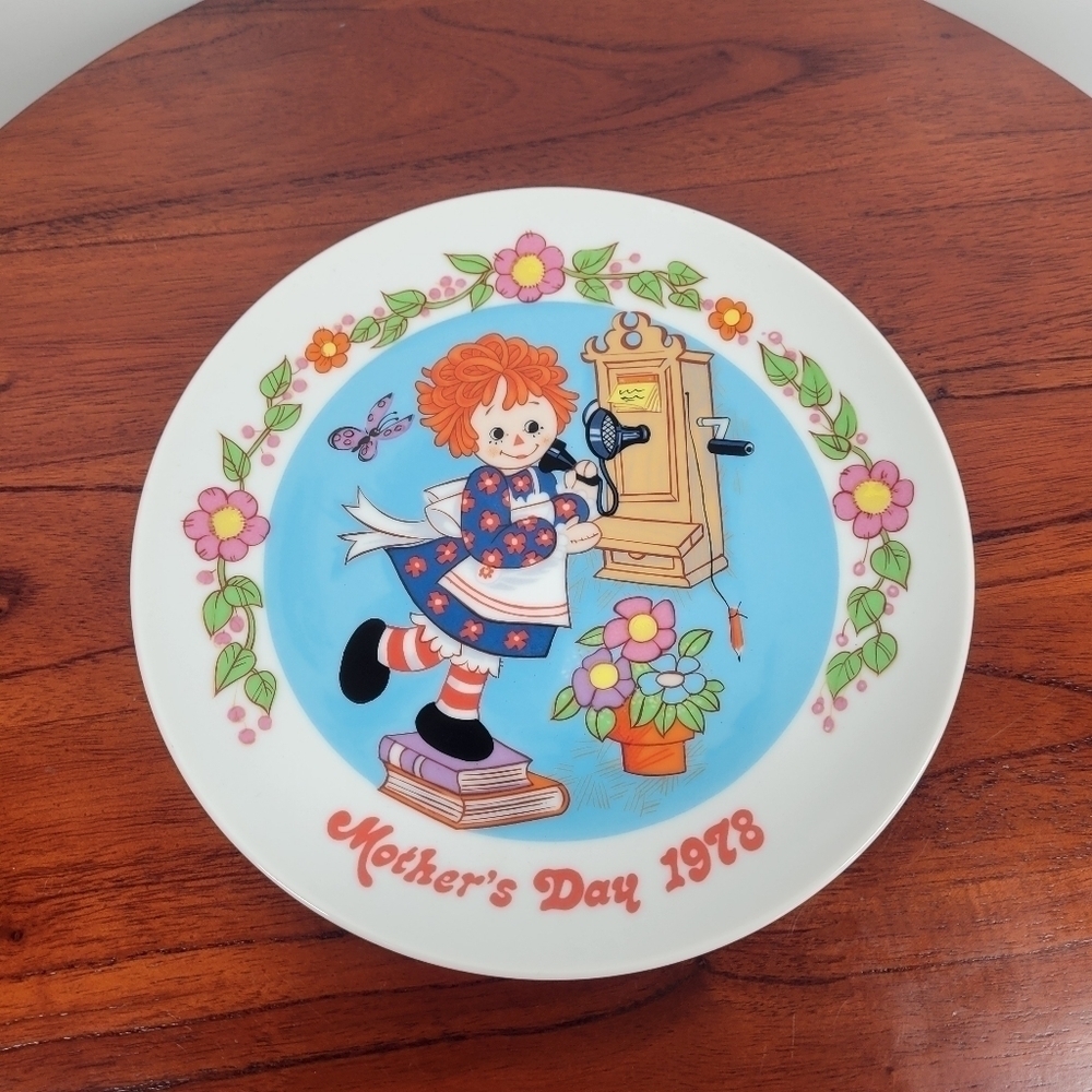 Raggedy Ann Wall Plate Schmid Mother's Day Plate 1978 Limited Edition Wall Decor - Picture 4 of 11
